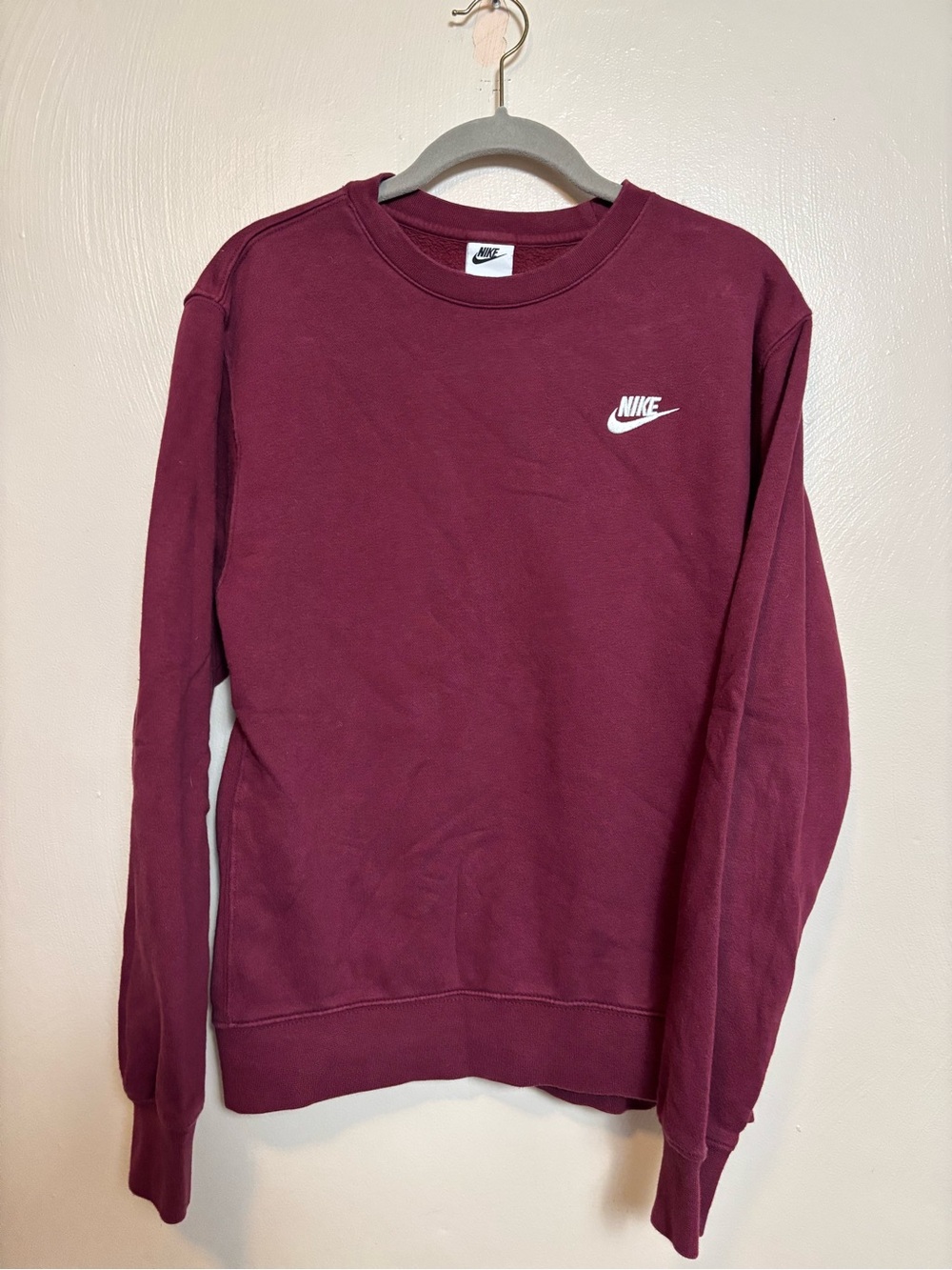 Nike Air Womens Sweatshirt Crew Neck Pullover Logo Fleece Burgundy Maroon‎ Small
